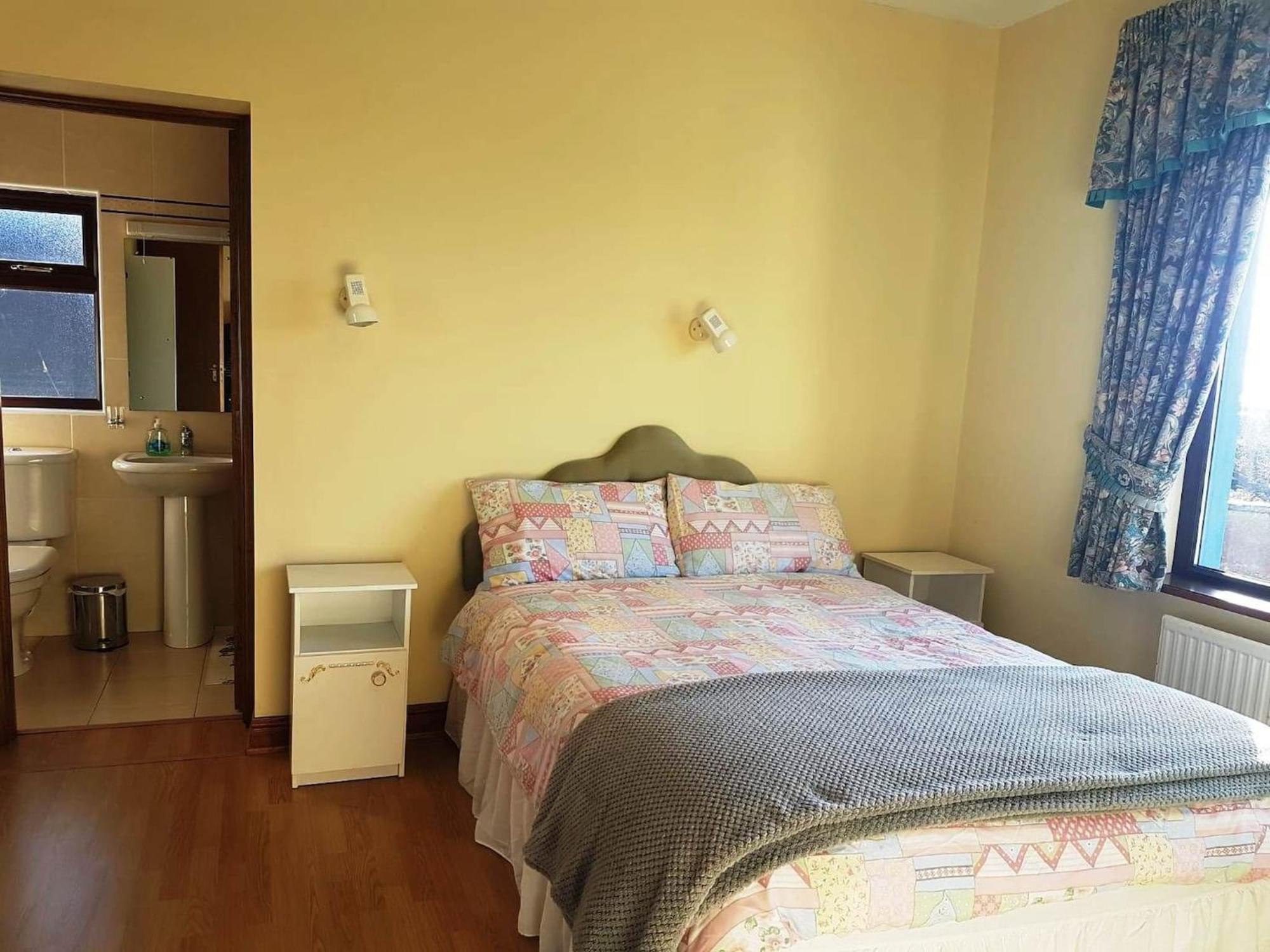 Pooreen House Inverin المظهر الخارجي الصورة