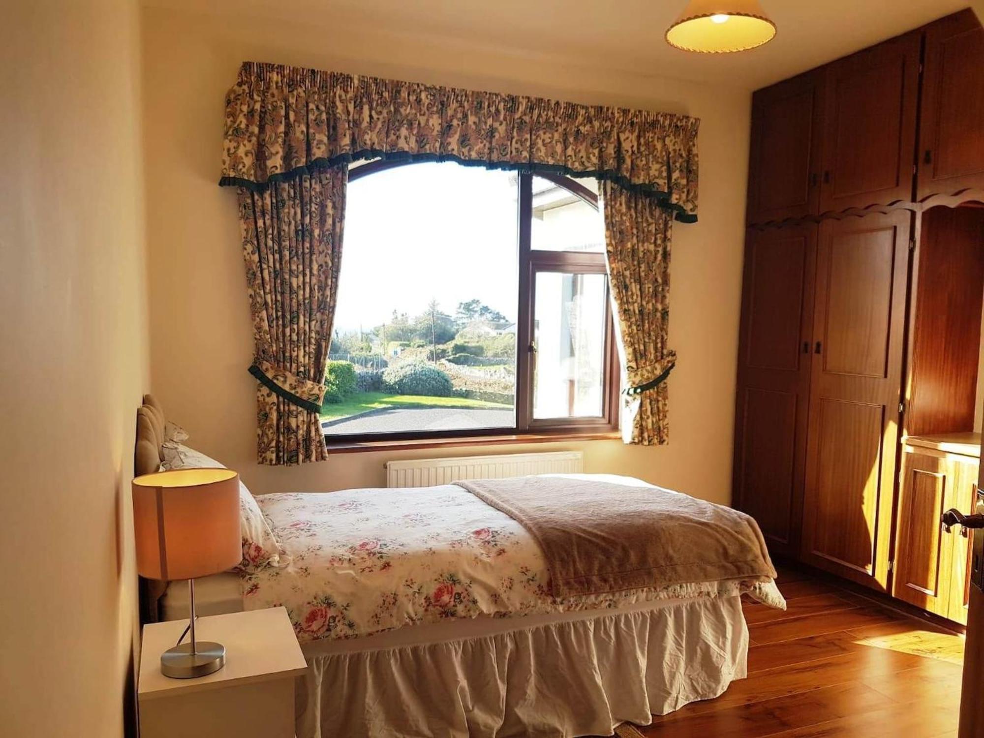 Pooreen House Inverin المظهر الخارجي الصورة